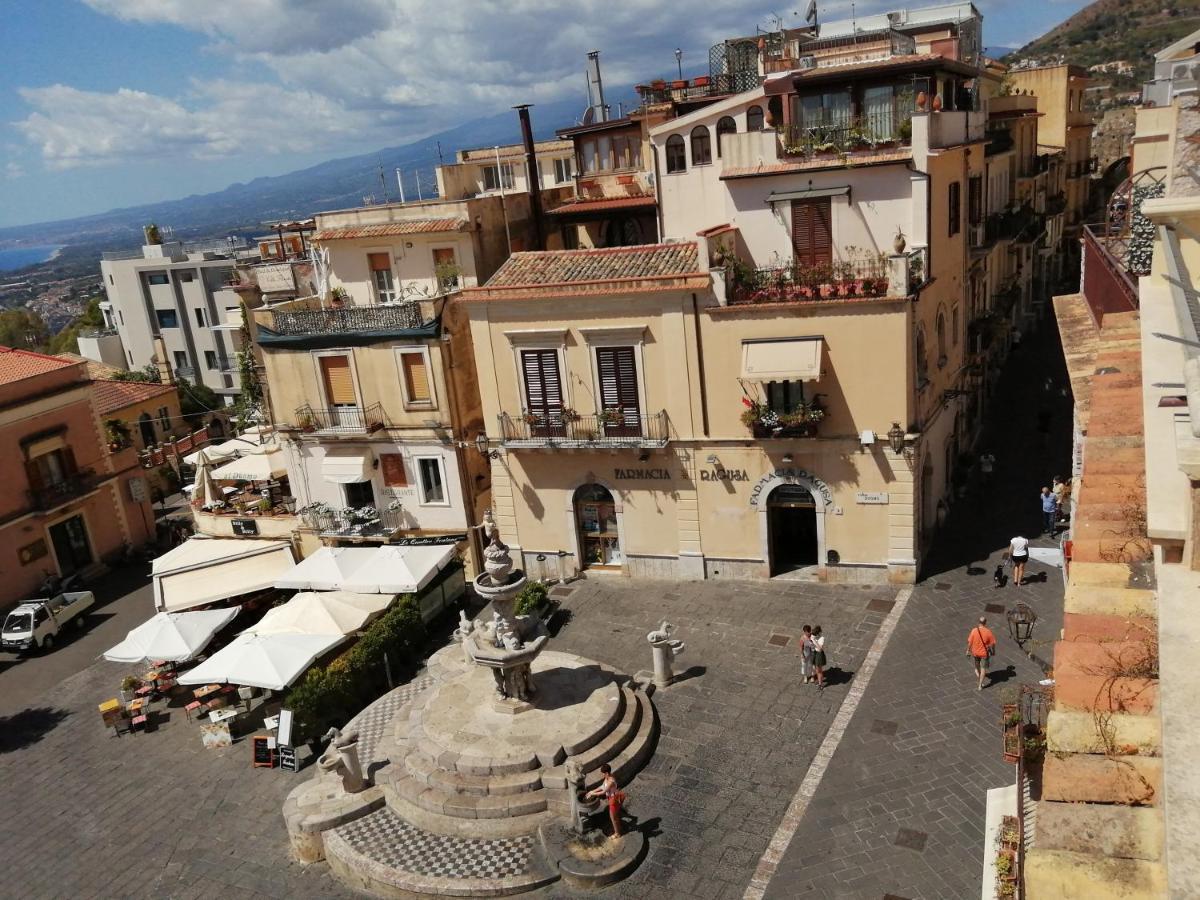 Aly Art Apartment Taormina Duomo, Gulf & Etna View Ngoại thất bức ảnh