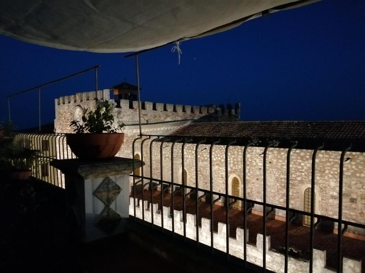 Aly Art Apartment Taormina Duomo, Gulf & Etna View Ngoại thất bức ảnh