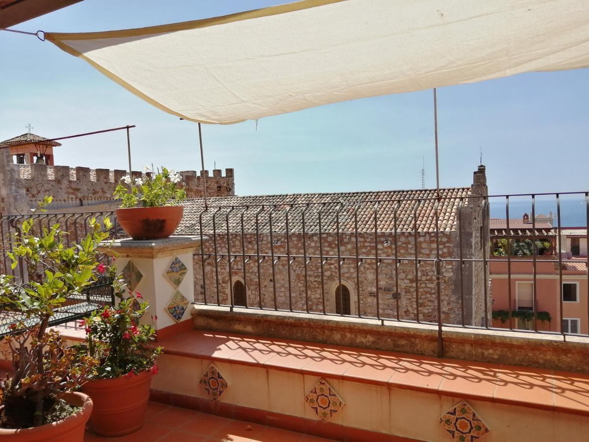 Aly Art Apartment Taormina Duomo, Gulf & Etna View Ngoại thất bức ảnh