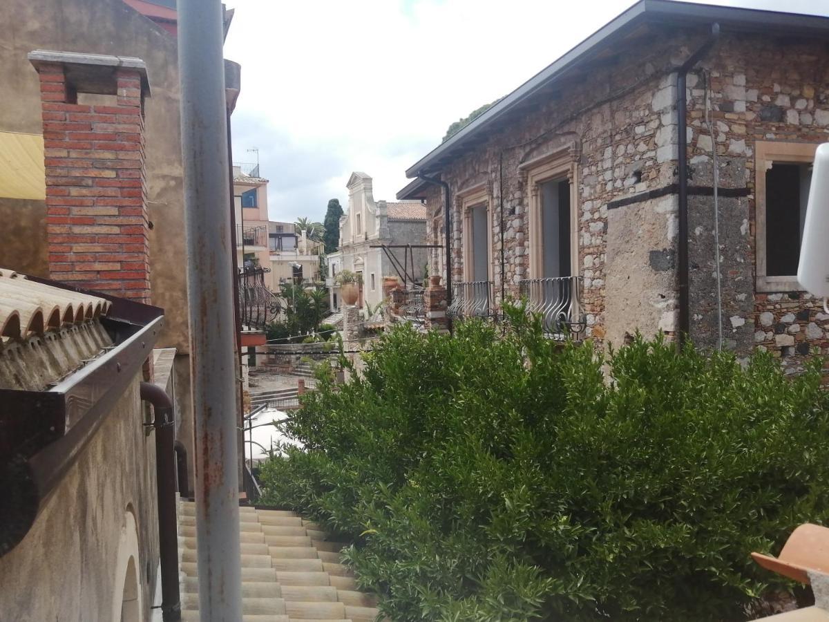 Aly Art Apartment Taormina Duomo, Gulf & Etna View Ngoại thất bức ảnh
